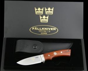 FK瑞典Fallkniven TK5 瑞典皇家刀具系列 黄檀木柄