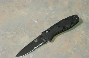 BENCHMADE 美国蝴蝶BM-580SBK黑色半齿折刀