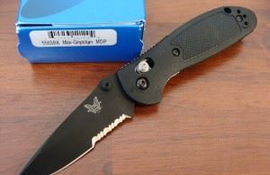 BENCHMADE 美国蝴蝶556SBK 黑色半齿折刀