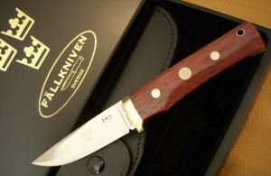 Fallkniven 瑞典TK1 3G 核心超级金粉钢手工刀...